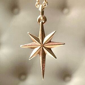 Retired 14kt Gold James Avery Star Pendant